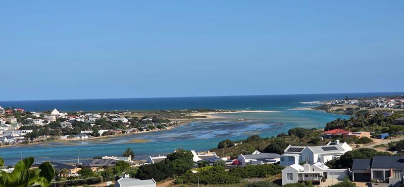 5 Bedroom Property for Sale in Stilbaai Wes Western Cape